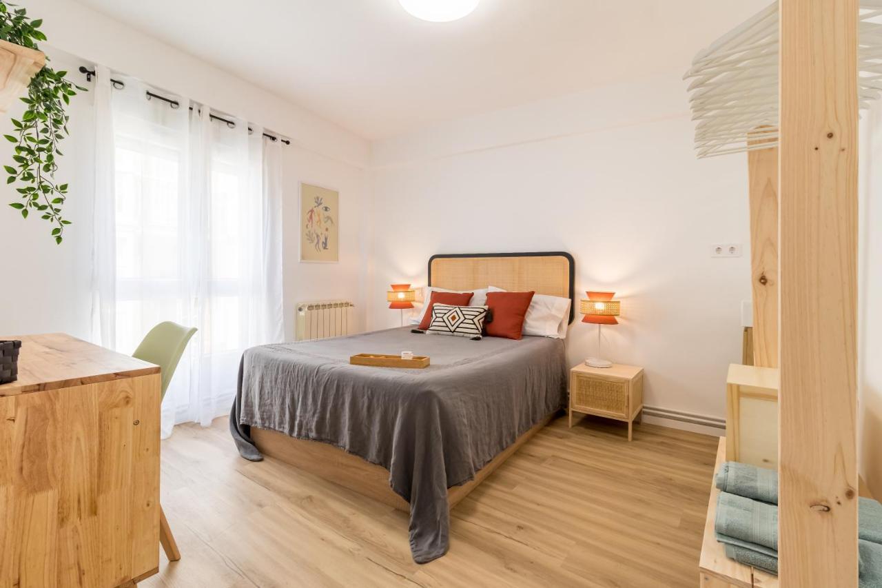 Apartamento Recien Reformado Plaza Del Ayuntamiento Santander Exterior photo